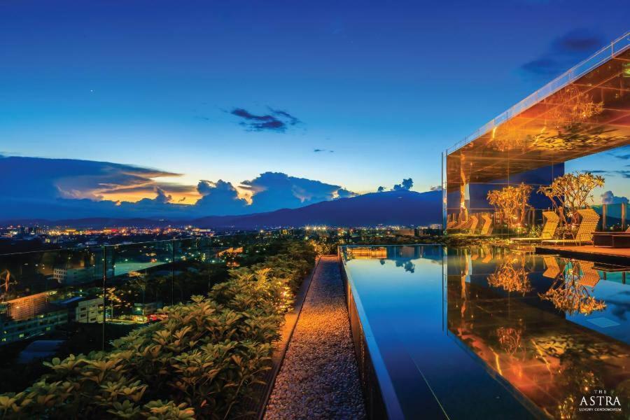 The Astra Condo Chaing Mai Τσιάνγκ Μάι Εξωτερικό φωτογραφία